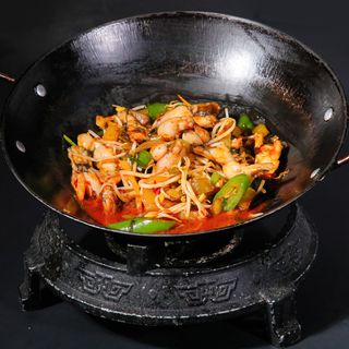 Scodella di fuoco con cosce di rana