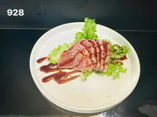 928. Tonno tataki speciale 6 pezzi