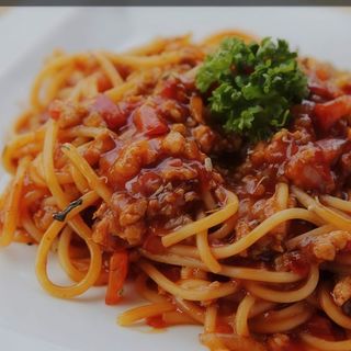 Esparguete a bolonhesa