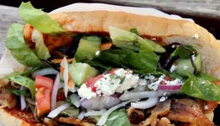 Panino con insalata di pollo