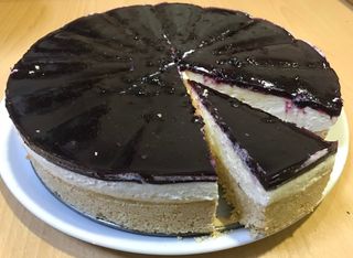 Чийзкейк с Маскарпоне и плодове (1 парче)