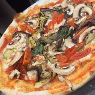 PIZZA VEGETARIANA