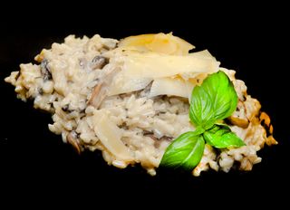 Ризото с горски гъби (350г)