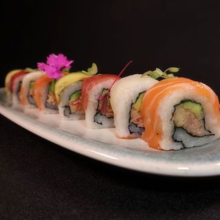 Uramaki Iris Roll (8 Uds.)
