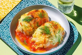 Gołąbki w sosie pomidorowym