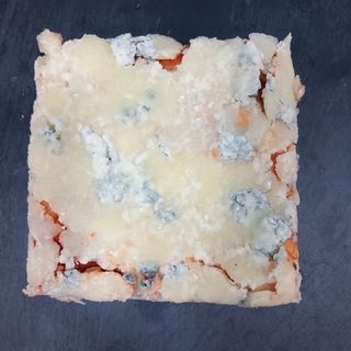 Pizza 4 Quesos (Porción)