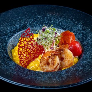 Шафраново ризото с морски дарове (400гр)