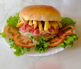 Mala carska pljeskavica