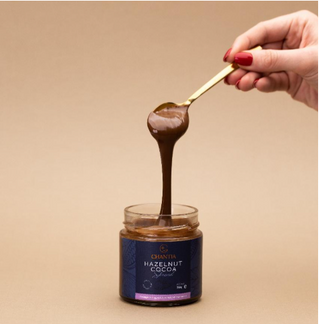 Pastă tartinabilă cu alune și cacao