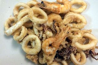 Frittura di calamari e gamberi