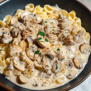 Tagliatelles au poulet & Champignons