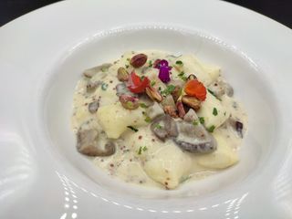 Gnochi Relleno de Gorgonzola 
