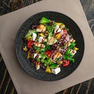 Греческий салат Wurst