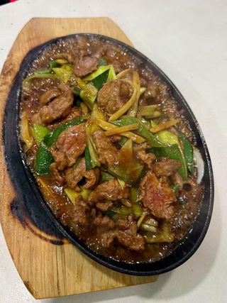 Ternera con puerro y jengibre al grill