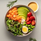 Боул з лососем