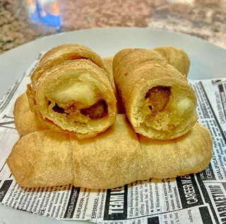 Tequeños de plátano macho con queso (6 uds.)