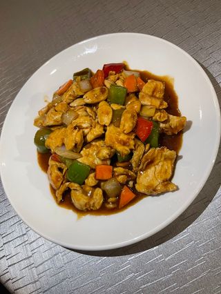 Pollo con Almendras