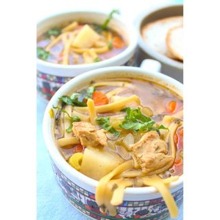 Special Noodle Soup With Chicken (Large)