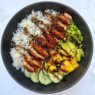 Salmón teriyaki bowl