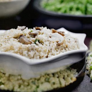 Ризото с гъби, сушени домати и пармезан (440г)