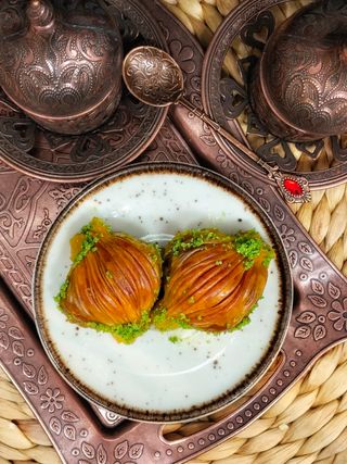 Пахлава "Мидия" с грецким орехом (2 шт.)