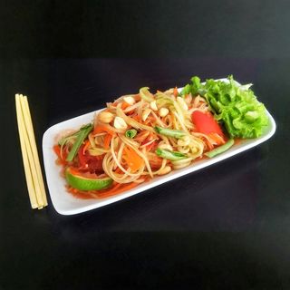 A5 - Som Tum – Salada Tailandesa Vegetariana