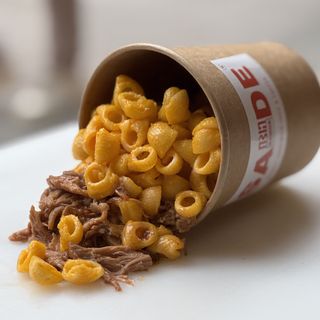 Mac & Cheese Con Pulled Pork
