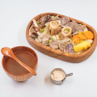 Хан Бешбармак (900 гр.)