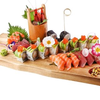 208. Sushi party 30 pezzi