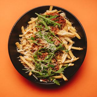 DOŁADOWANE FRYTY Z RAGU