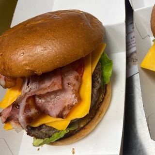 Hamburguesa Clásica