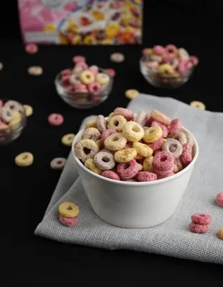 Bol Cereales barbie colores + leche