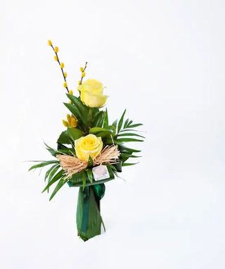 Ramo 2 Rosas (amarelo)
