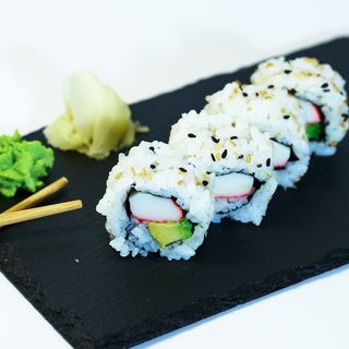 Uramaki California Polpa di Granchio - 4 pezzi