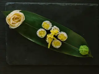 Hosomaki z rzodkiew takuan (110g)