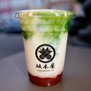 Matcha Strawberry Late