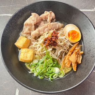 Spicy mutton ramen