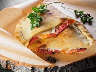Calzone Charcuterie