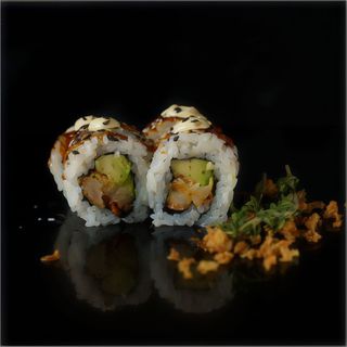 Uramaki California Pollo Frito