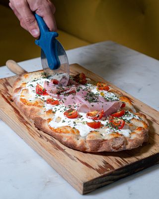 Pinsa Orgasmica (20 Cm. A 30 Cm. Aprox.)