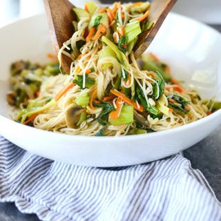 83. Verdura mista di stagione saltata