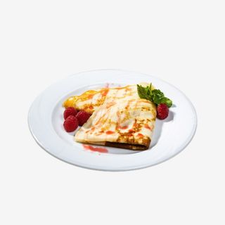 Clatite cu dulceata de visine