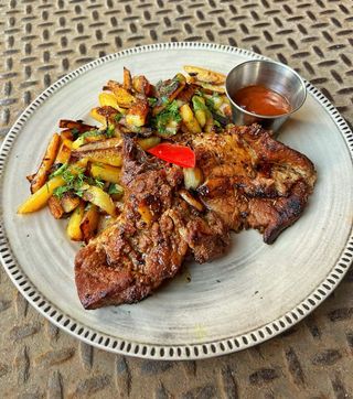 Фермерський стейк з ошийка (440г)