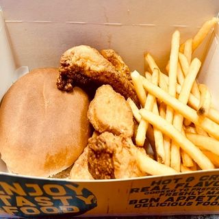 Mega chicken Meal box