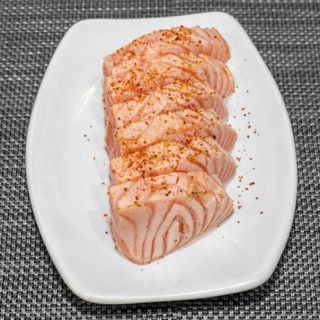 Tataki de Salmón (6 cortes)