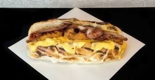 Panino banditos e provola 115