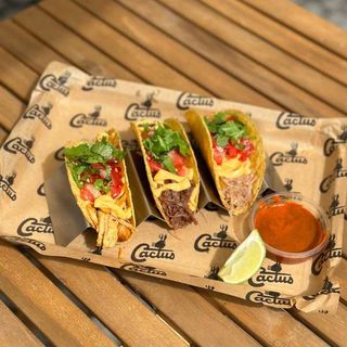 Taco Shells z Wolowiną Barbacoa 3Szt