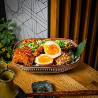Bibimbap Fasola & Boczniaki