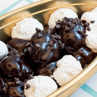 Profitteroles al cioccolato - Monoporzione