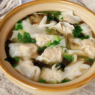 14. Sopa De Wan Tun